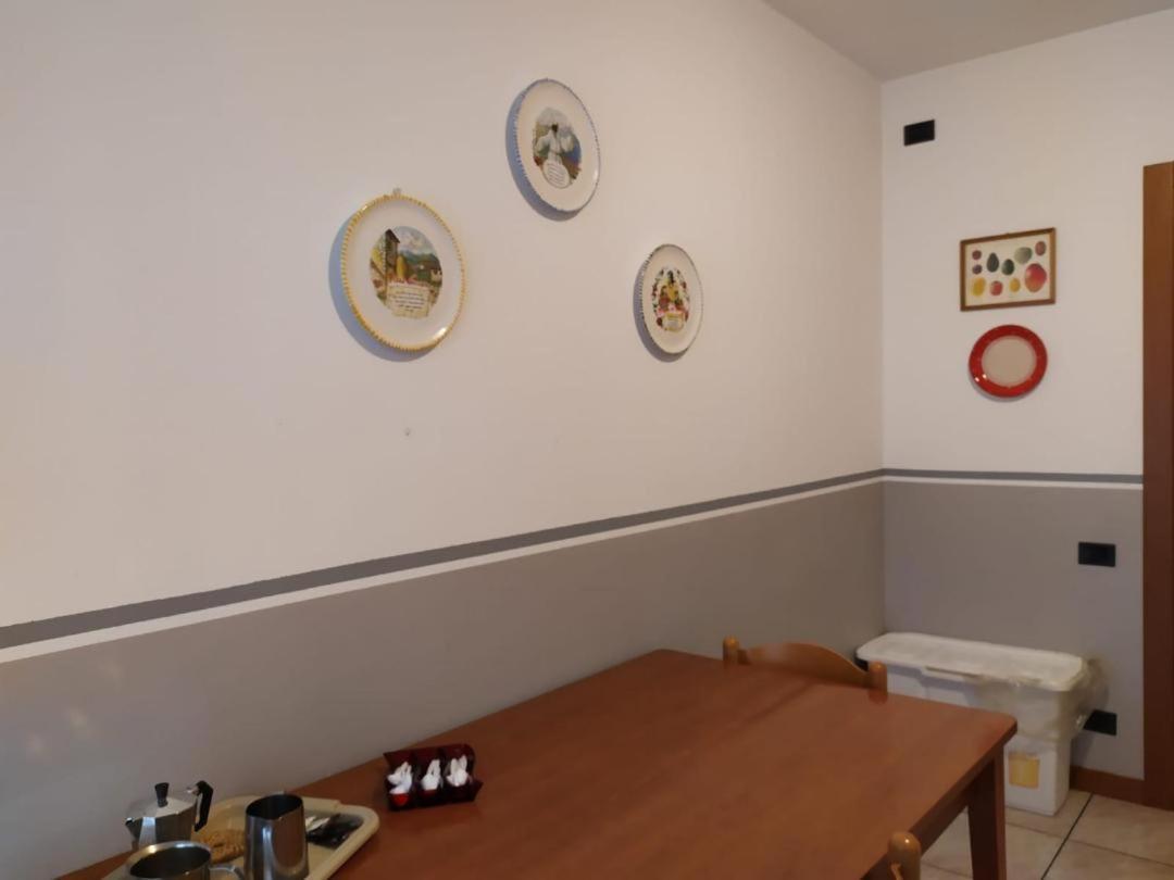 Ferienwohnung Matisse 2 Bergamo Exterior foto